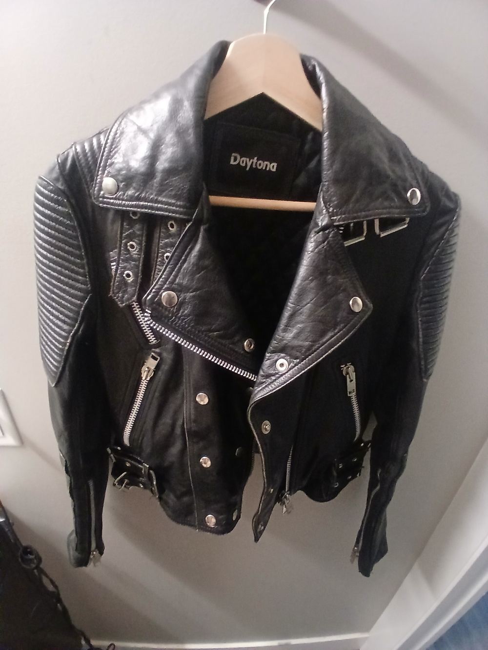 VINTAGE DAYTONA LEATHER BIKER JACKET